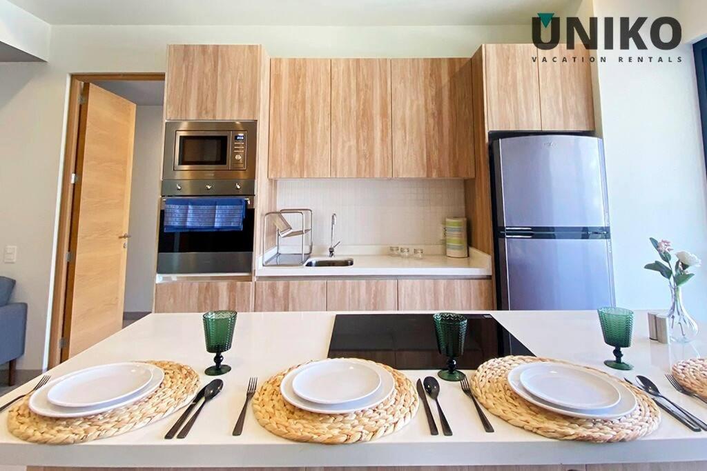 1 Block To The Beach 2Br 6Pax Rooftop Pool King Bed 신데 델 카르멘 외부 사진