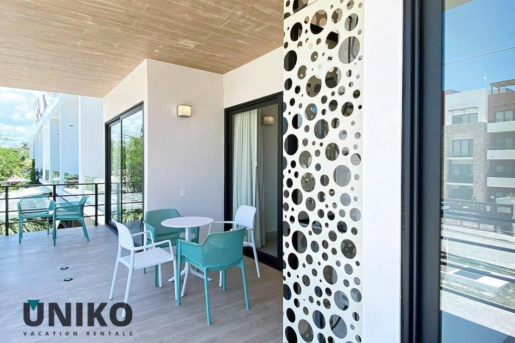 1 Block To The Beach 2Br 6Pax Rooftop Pool King Bed 신데 델 카르멘 외부 사진